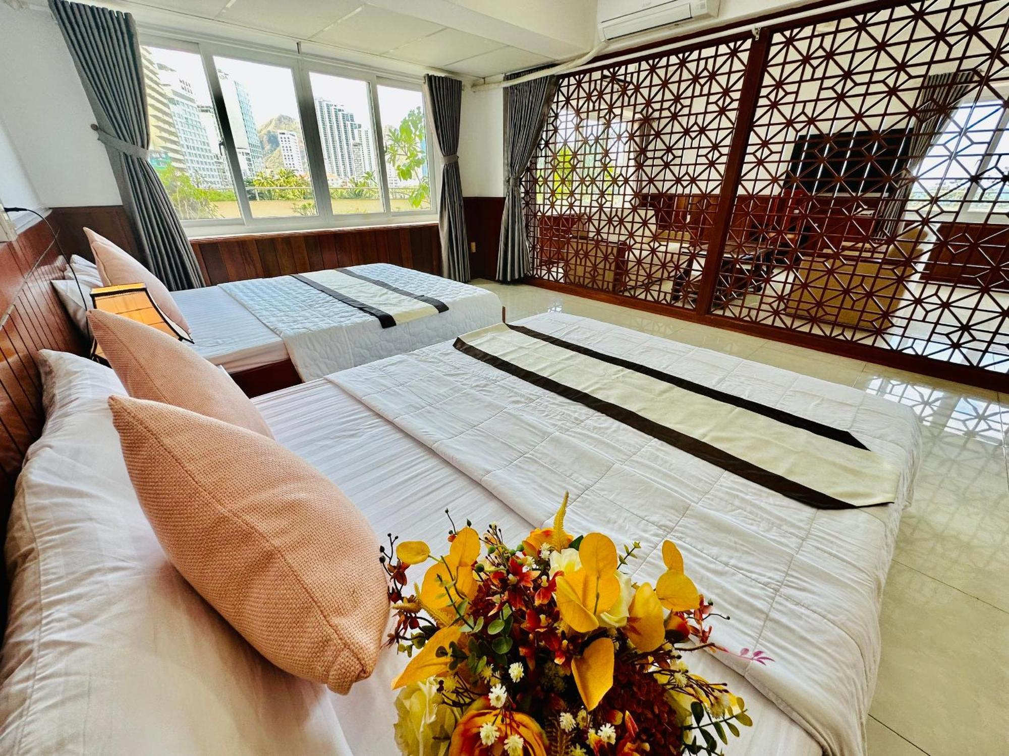 Hon Chong Hotel Nha Trang Buitenkant foto